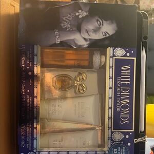 White Diamonds Gift Set